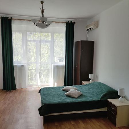 Christie'S 3 Central Apartment To Bucarest المظهر الخارجي الصورة